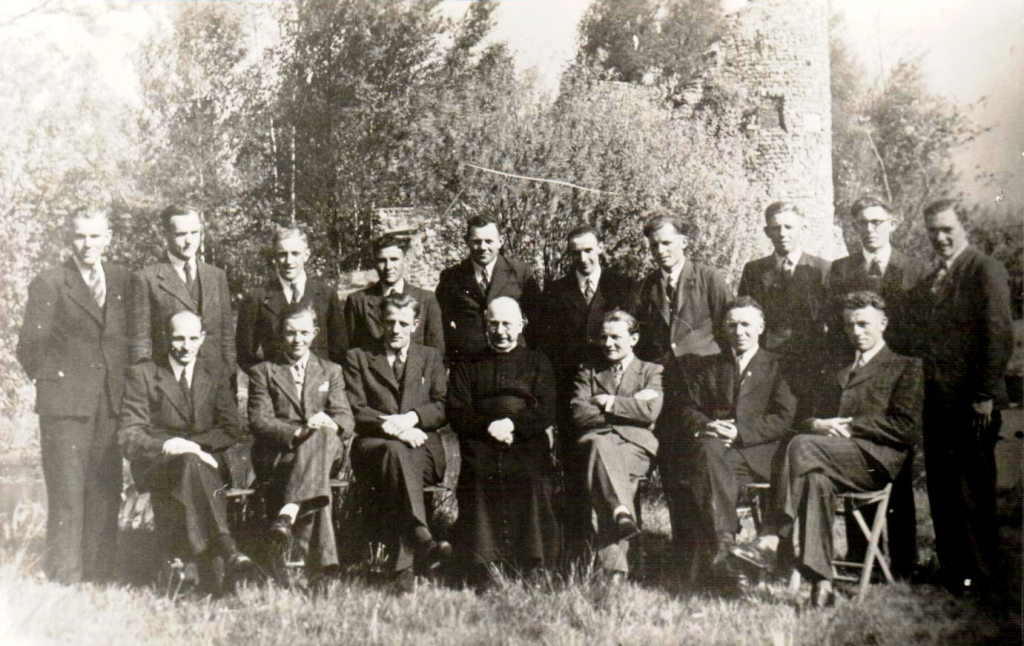 2024-06_1_Gregoriaans kerkkoor 1946